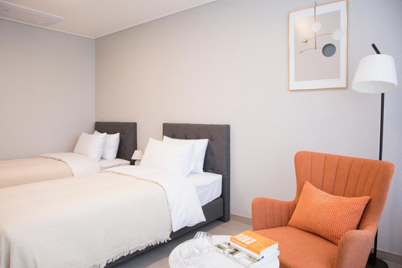 Celebstay Songdo Halla Western Park Yeonsu Esterno foto