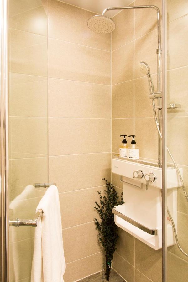 Celebstay Songdo Halla Western Park Yeonsu Esterno foto